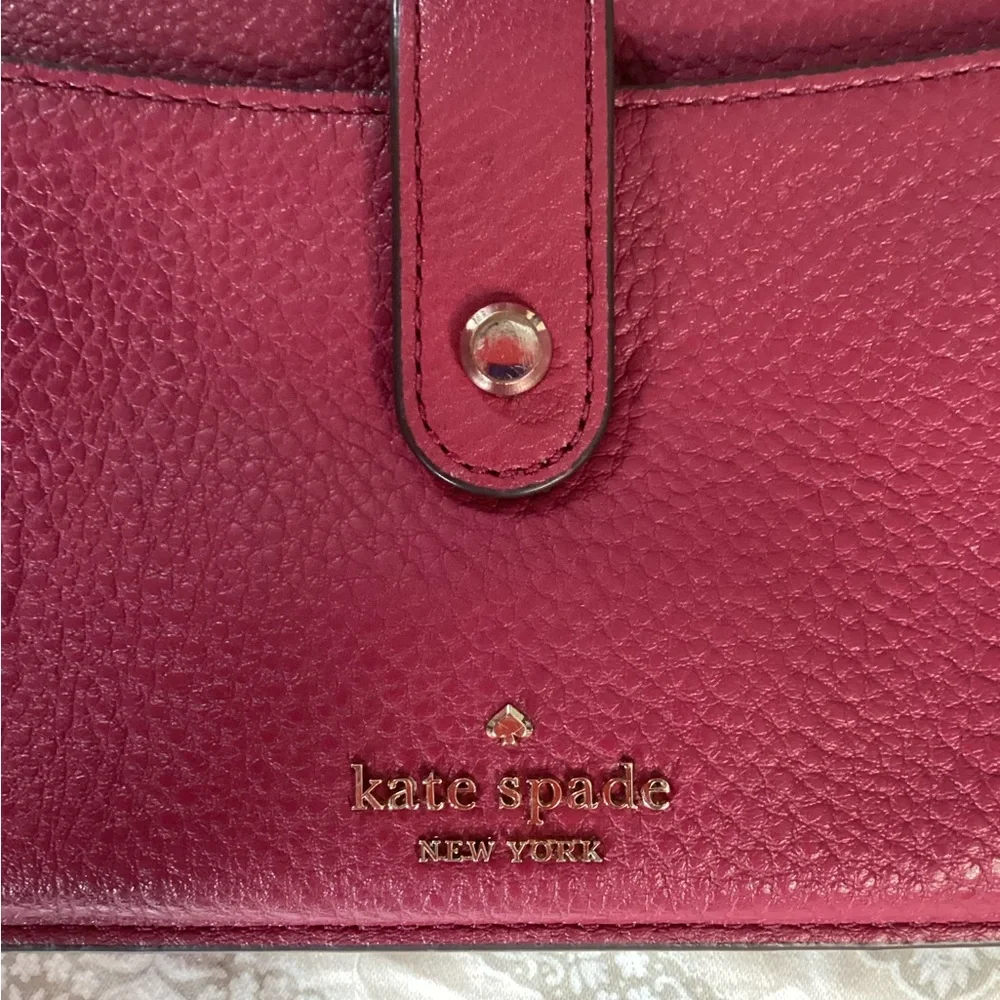 Kate Spade Fuchsia Crossbody Bag EUC - Picture 2 of 16